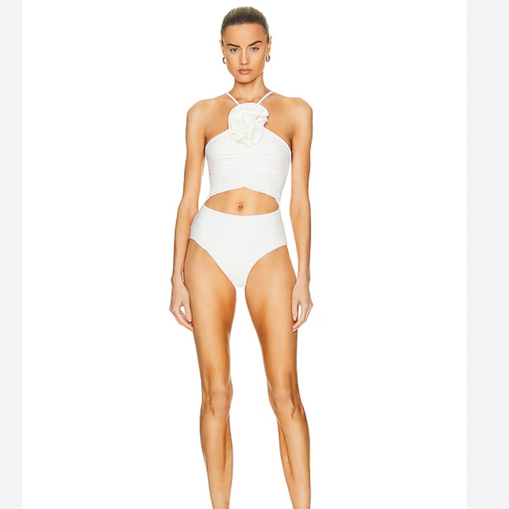 NWT Maygel Coronel Swimsuit ⭐️